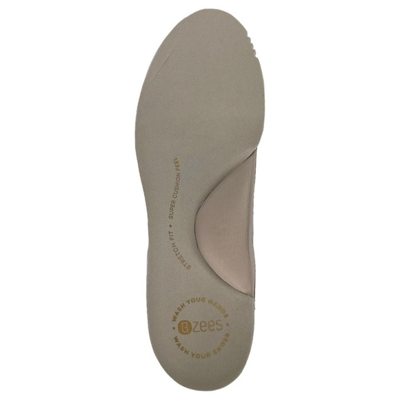 Bzees Womens Ankle Boots 7M Kick Back Taupe Cushioned Insole Arch Support - Picture 13 of 15